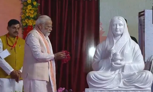 शासन का सही अर्थ जनसेवा, MP में बोले PM Modi